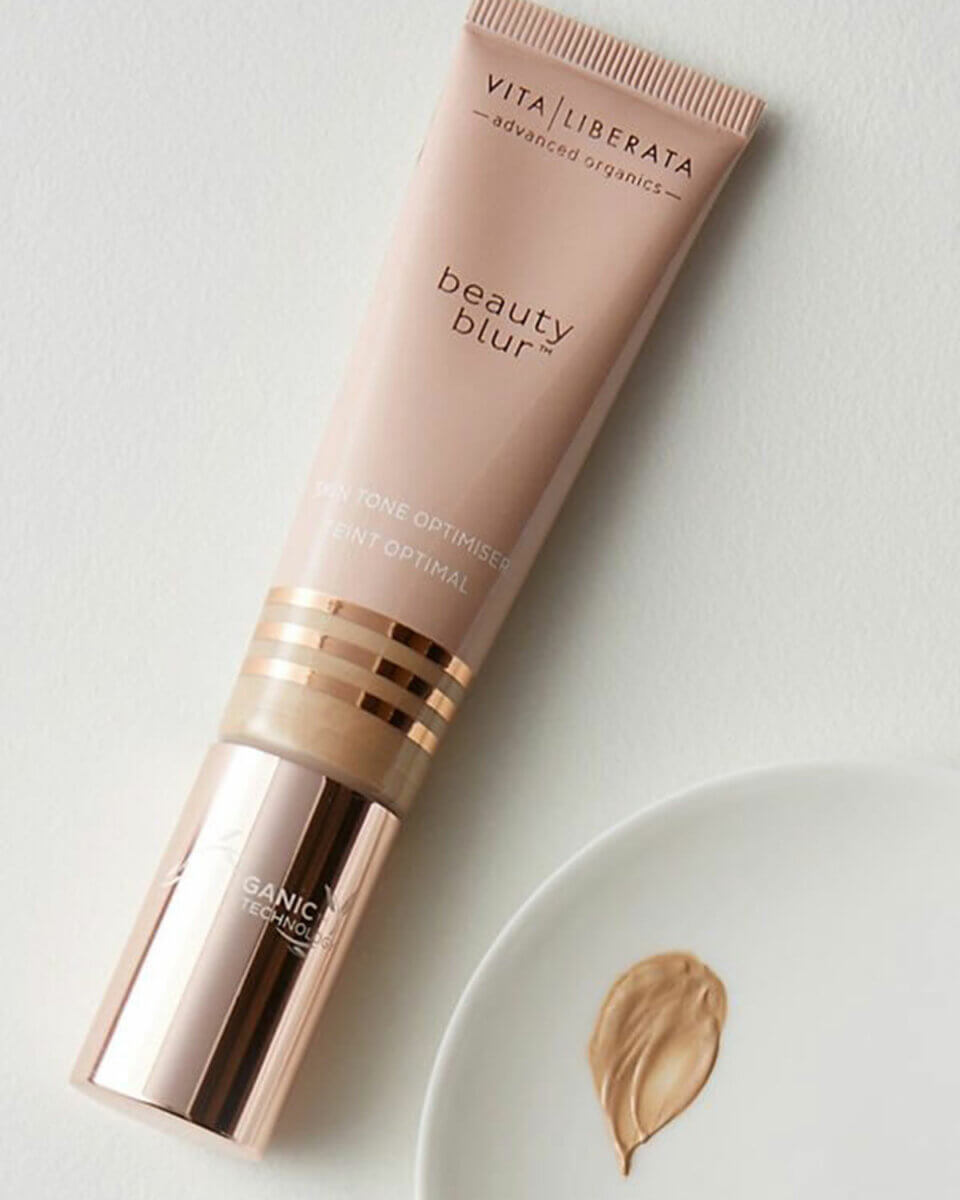 Beige & rose gold tube of Vita Libertas Beauty Blur Skin Tone Optimizer, one of our favourite hydrating skin products