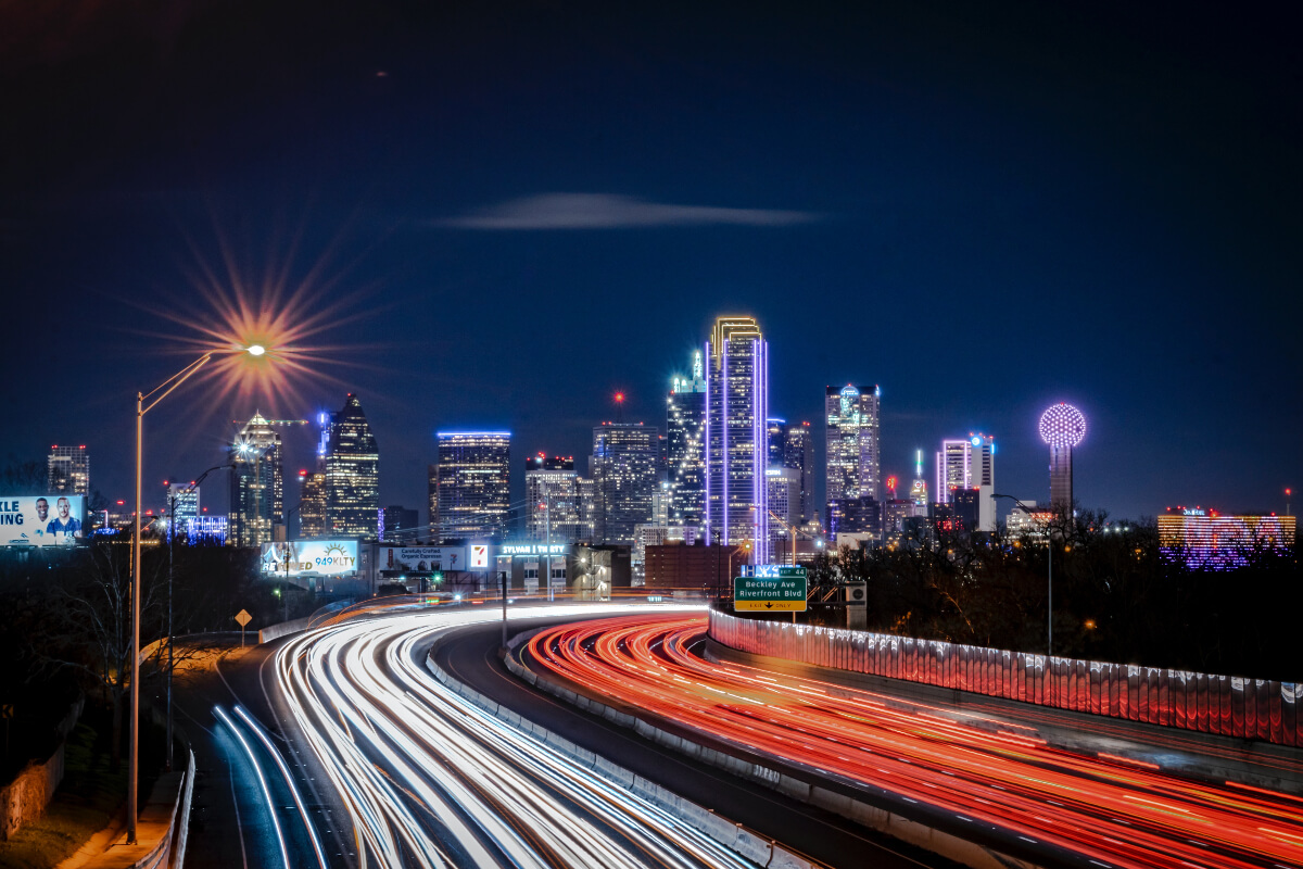 night view of dallas for date night