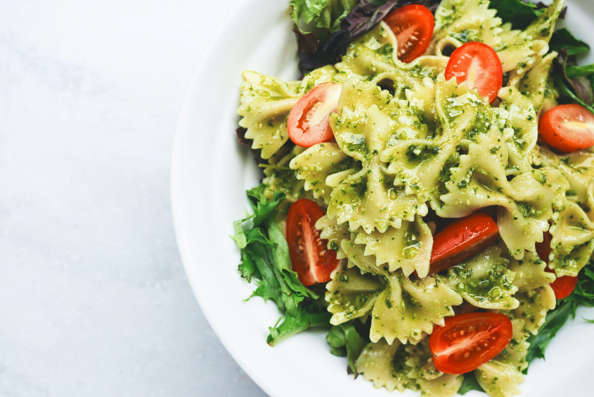 Healthy pasta dish with veggies