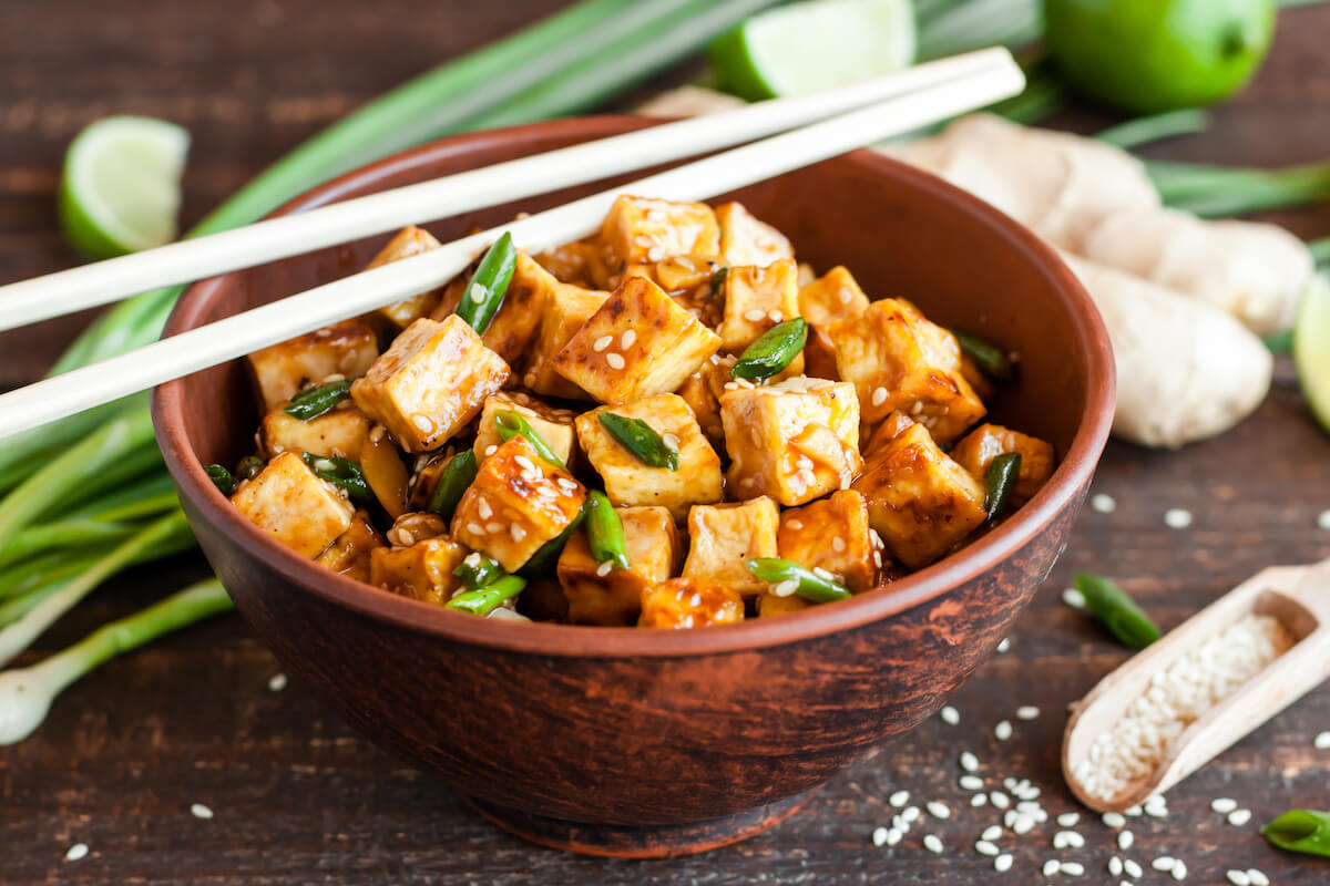 Fried tofu with sesame seeds and spices